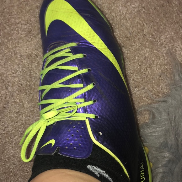 Nike Mercurial woman’s soccer clears - Picture 8 of 8